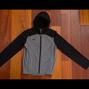 Under Armour Big boys jacket. Youth large